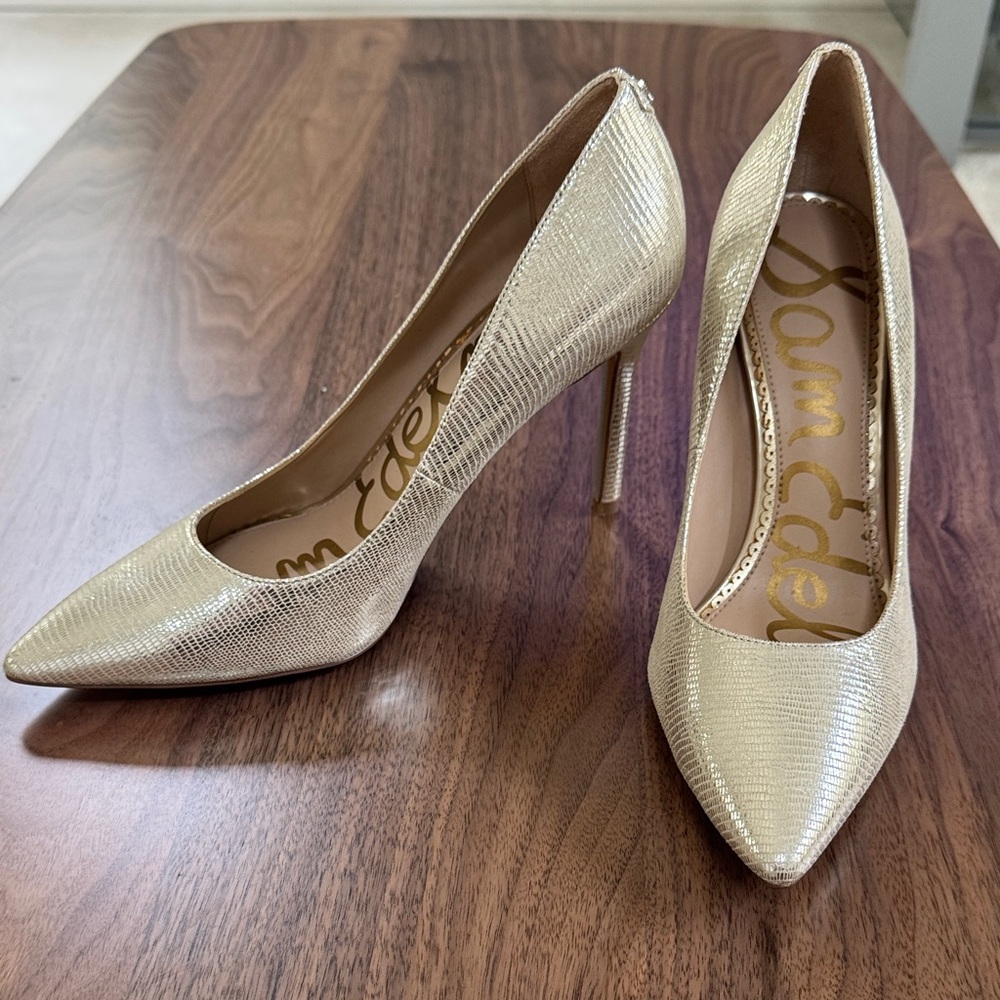 Sam Edelman Metallic Gold Pointed Heels 7.5